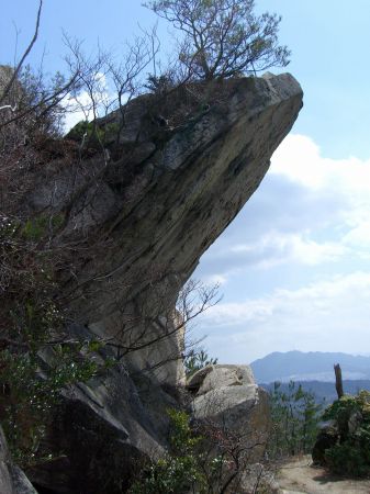 高尾山(岩谷観音)