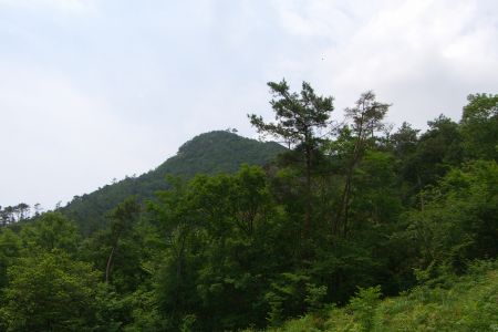 岳山