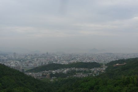 双子の大岩