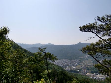 銅剣銅鐸出土地分岐広場