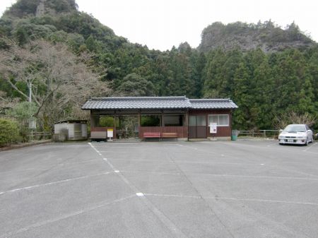 河川プール登山口