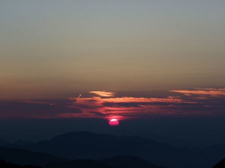 東黒森から御来光