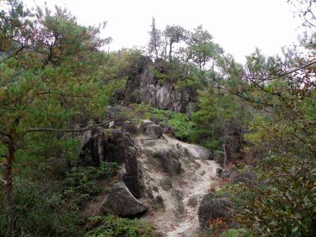 気持ちのいい尾根道