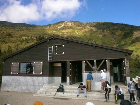 甚之助非難小屋