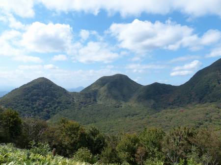孫三瓶山、子三瓶山