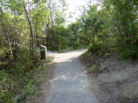 鍵岩(学習広場)
