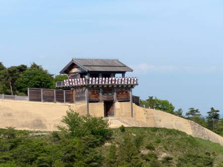 鍵岩(学習広場)