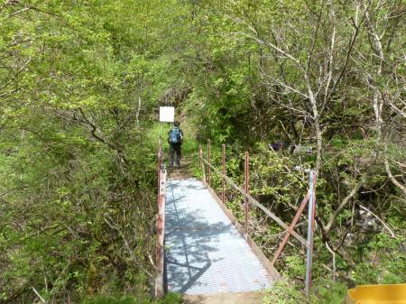 銅山峰ヒュッテ