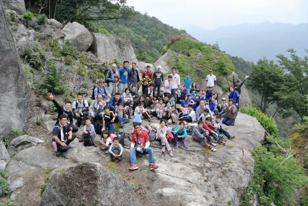 二十畳岩に全員集合！