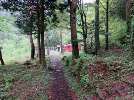 銅山峰ヒュッテ