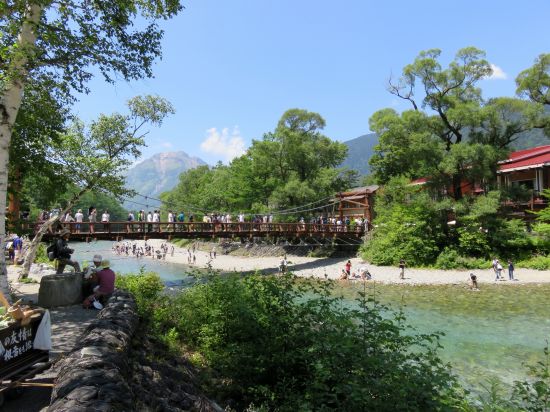 河童橋の周りで涼を…