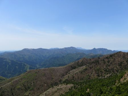 東赤石山