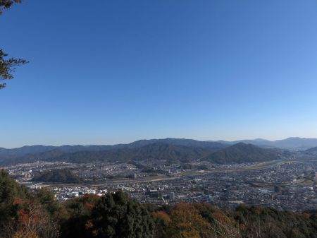呉娑々宇山