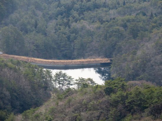 ベニマンサク湖