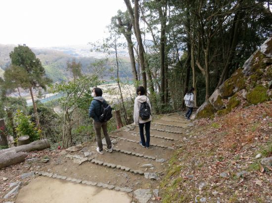 ロープウェイ駅方面