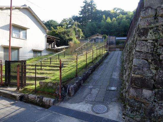 棚守房顕屋敷跡