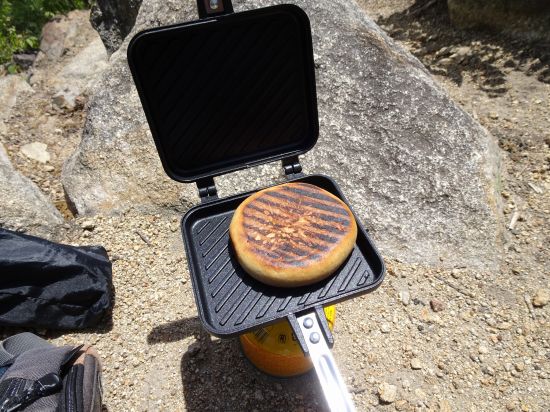 こんがりチーズパン