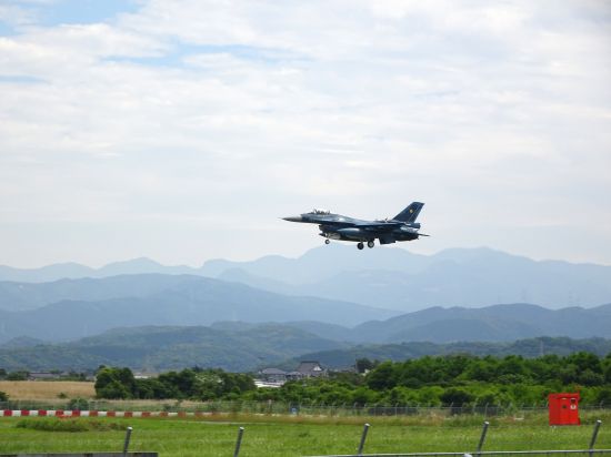 F-2戦闘機