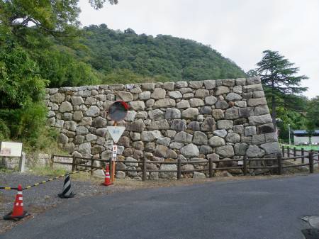太鼓御門石垣跡