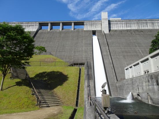 大山ダム