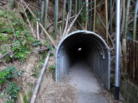 旧軍用連絡隧道